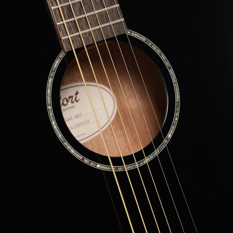Cort L 60 CE BK Westerngitar med pickup, svart
